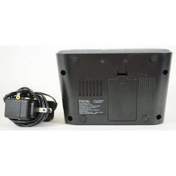 iHome iBT22 Wireless Dual Bluetooth Alarm Clock + USB Charging Dock Black - Picture 6 of 9